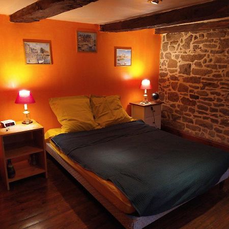 Lanhelin Maison En Granit Bleue מראה חיצוני תמונה